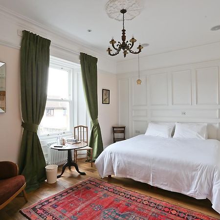 Banner'S House Hotel Markinch Room photo